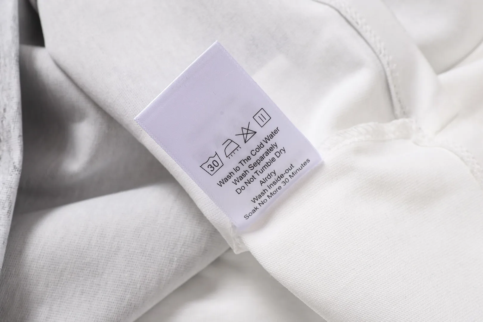 E 8127##Cream White/ ｜ MIXED EMOTION In Stock （ ）+ T （fabric):32 Sizes（size）：S-M L X L ： （colour）：Cream White/ 👉 👉